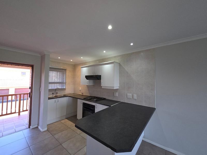 2 Bedroom Property for Sale in Sonstraal Heights Western Cape